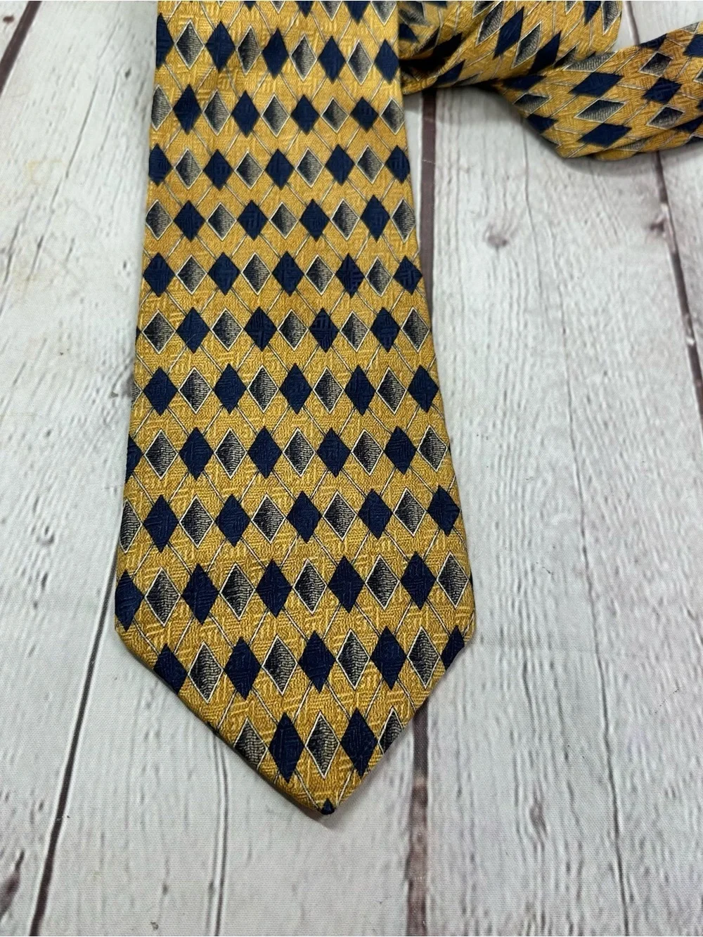 Kenneth Cole classic Gold Navy Diamond geometric Silk Tie menswear office preppy